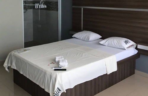 Juana Diaz Hotel | Cozy Hotel El Eden with Queen Mini Pool & Spa Amenities