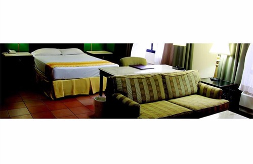 Tegucigalpa Hotel | Discover Comfort at Hotel El Picacho with Spa & Restaurant