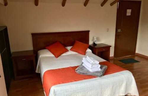 Chia Hotel | Welcoming Hotel El Portal de las Flores with Family Amenities