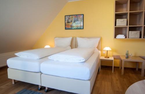 Grunhof Hotel | Discover Hotel Elbblick: Pet-Friendly with Top Ratings
