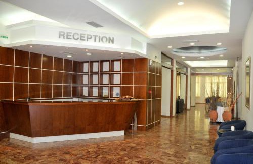 Lamia Hotel | Discover Comfort at Hotel Elena with Family-Friendly Amenities