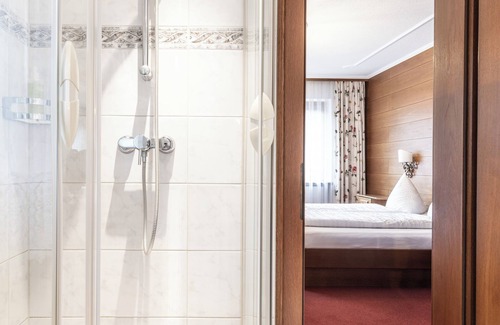Schoppernau Hotel | Experience Comfort at Hotel Elisabeth - Rated 9.6/10!