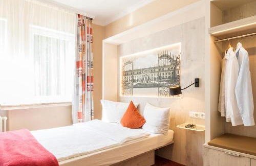 Mitte House | Discover Hotel Elisabetha Garni: Pet-Friendly Retreat