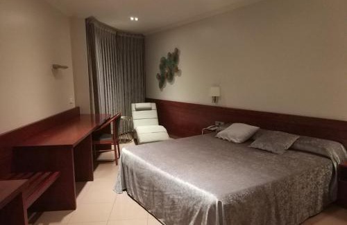 Viladordis Hotel | Discover Hotel Els Noguers: Rated 8.3 with Key Amenities