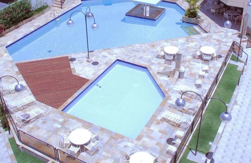 Sao Jose dos Campos Hotel | Discover Hotel Ema Palace: Family-Friendly with Pool & Hot Tub