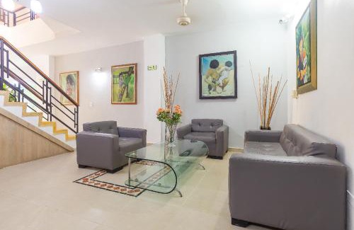 Apartado Hotel | Cozy Hotel Emberá: Pet-Friendly Stay with Breakfast Included