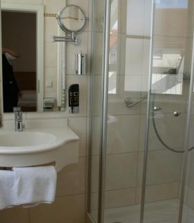 Lehr Hotel | Inviting Hotel Engel: Pet Friendly with Delicious Breakfast