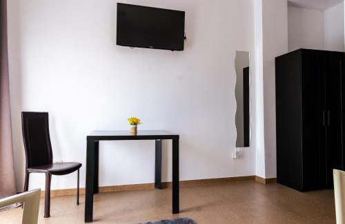 Voluntari Hotel | Discover Hotel ENZO: Pet-Friendly Stay with Breakfast Included