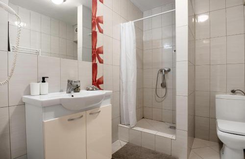 Voluntari Hotel | Discover Hotel ENZO: Pet-Friendly Stay with Breakfast Included