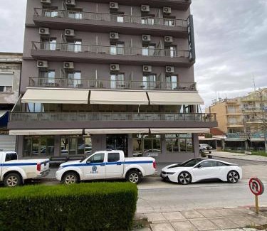 Alexandroupoli Hotel | Explore Comfort at Hotel Erika with Oceanfront Views