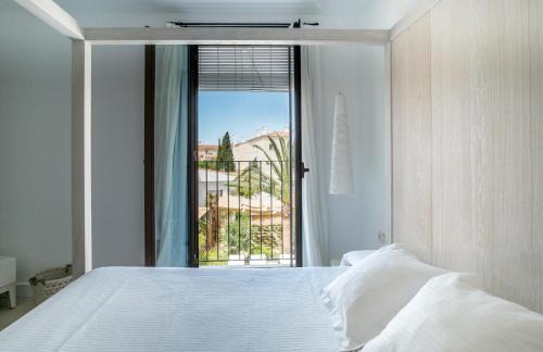 Sant Francesc Xavier Hotel | Discover Hotel Es Marès: Oceanfront Retreat with Spa & Pool