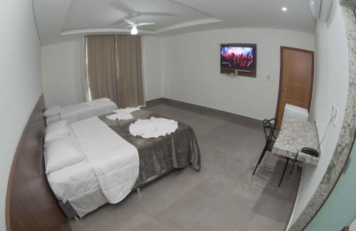 Joaquim Pedrosa Hotel | Pet-Friendly Escapes at Hotel Esmeralda Verde - Rated 9/10