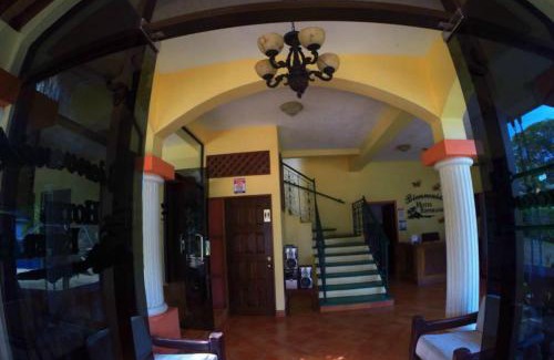Puerto Carrillo Hotel | Experience Ocean Views and Relaxation at Hotel Esperanza