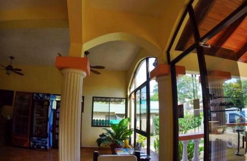 Puerto Carrillo Hotel | Experience Ocean Views and Relaxation at Hotel Esperanza