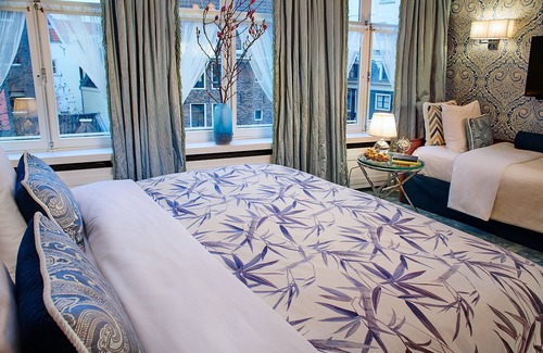 Binnenstad Hotel | Discover Hotel Estheréa: 4-Star Comfort & Amenities