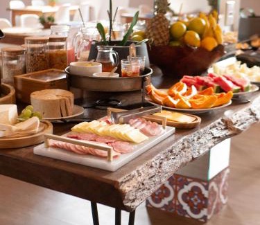 Diamantina Hotel | Discover Hotel Estilo de Minas: Family-Friendly Oceanfront Stay