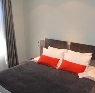 Saint-Trojan-les-Bains Hotel | Relaxing Oceanfront Retreat at Hotel et Spa Les Cleunes