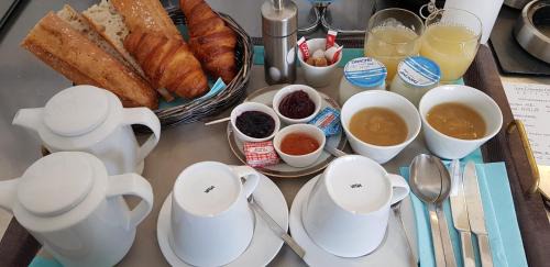 Saint-Trojan-les-Bains Hotel | Relaxing Oceanfront Retreat at Hotel et Spa Les Cleunes