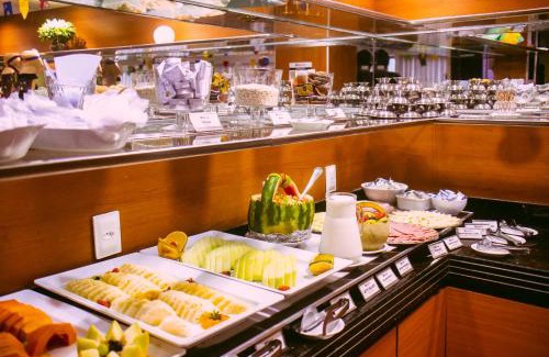 Boa Viagem Hotel | Relax at Hotel Euro Suíte Recife with Oceanfront Views