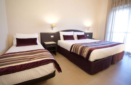 Arzano Hotel | Discover Hotel Europa: Family-Friendly & Accessible Stay