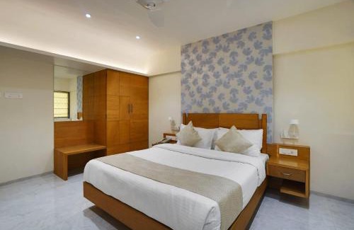 Shivajinagar Hotel | Hotel Everest Regency Pune