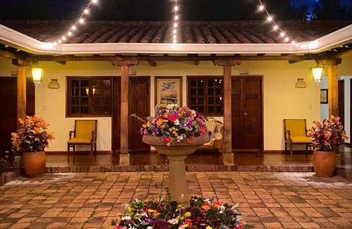 Villa de Leyva Hotel | Discover Hotel Evoque Sáchica: Pet-Friendly Family Retreat