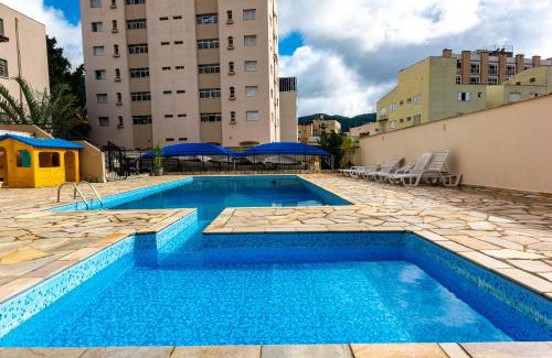 Regiao Urbana Homogenea IX Hotel | Discover Hotel Excelsior: Family-Friendly with Pool Access
