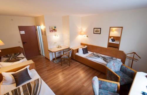 Mitte Hotel | Discover Family-Friendly Comfort at Hotel Excelsior