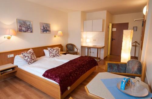 Mitte Hotel | Discover Family-Friendly Comfort at Hotel Excelsior
