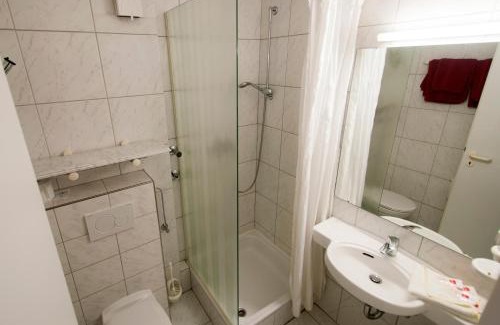 Mitte Hotel | Discover Family-Friendly Comfort at Hotel Excelsior