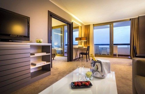 Lovran Hotel | Discover Hotel Excelsior - Liburnia: Ocean View & Spa