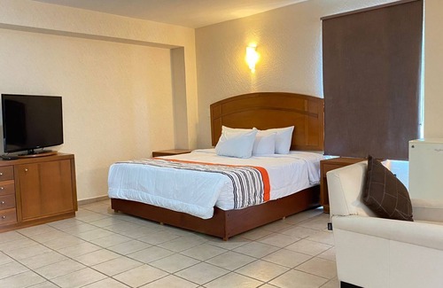 Ixtepec Hotel | Discover Hotel Express Inn Ixtepec with Spa and Dining