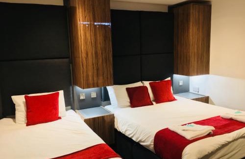 Newcastle-upon-Tyne Hotel | Convenient Hotel Express Newcastle Gateshead with Hot Tub