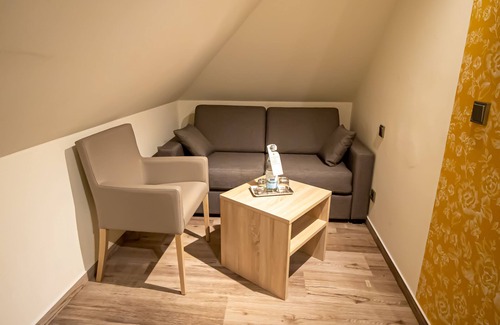 Fallersleben Hotel | Discover Hotel Fallersleber Spieker: Family-Friendly Retreat