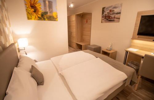 Fallersleben Hotel | Cozy Hotel Fallersleber Spieker: Family-Friendly Retreat
