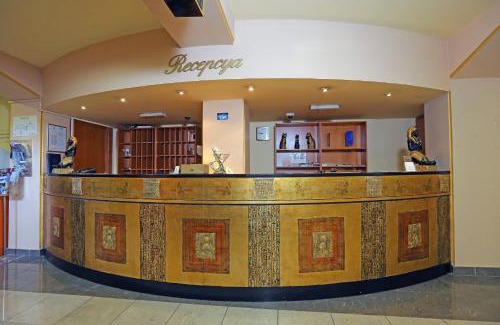 Celje Hotel | Discover Hotel Faraon: Family Friendly with Hot Tub & Dining