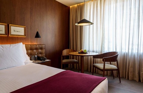 Itaim Bibi Hotel | Experience Hotel Fasano Sao Paulo Itaim: 5-Star Elegance