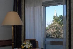 Fatima Hotel | Discover Hotel Fatima: 4-Star Comfort with Family-Friendly Amenities