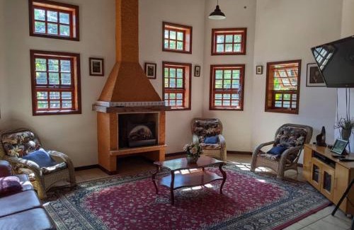 Sorocaba House | Relax at Hotel Fazenda do Vale – Pet Friendly & Oceanfront