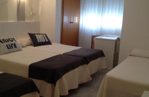 Lorca Hotel | Pet-Friendly Hotel Felix: Family Comfort and Great Dining