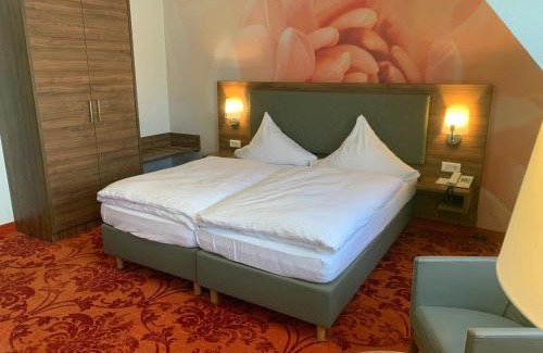 Mainz-Bingen Hotel | Pet-Friendly Hotel Felsenkeller with Great Amenities