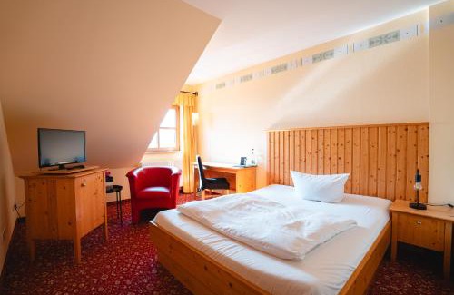 Oberwiesenthal Hotel | Oceanfront Fichtelberghaus: Pet-Friendly Retreat Awaits