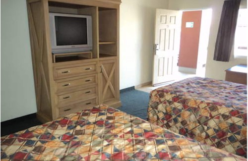 Navojoa Hotel | Ideal Retreat at Hotel Fiesta Navojoa with Pool & Spa