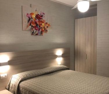 Lugana Hotel | Discover Hotel Fiordaliso: Family-Friendly with Hot Tub