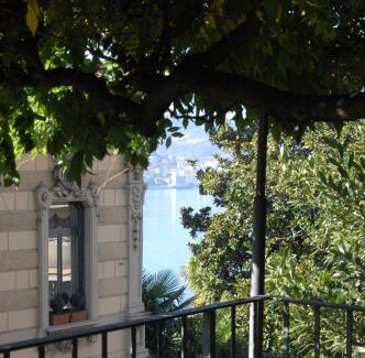 Castagnola Hotel | Welcoming Hotel Firenze Lugano with Oceanfront Views
