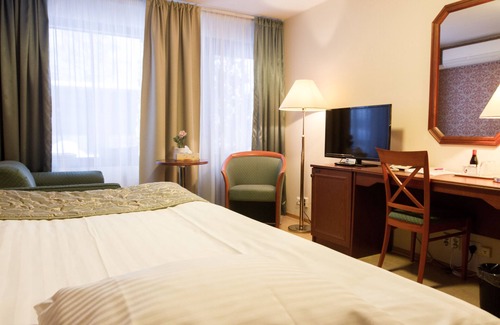 Salo Hotel | Fjalar Hotel: Rated 9.4/10 with Pool & Spa Amenities