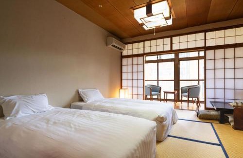 Isahaya Hotel | Welcoming Hotel Flags Isahaya Nagasaki with Great Amenities