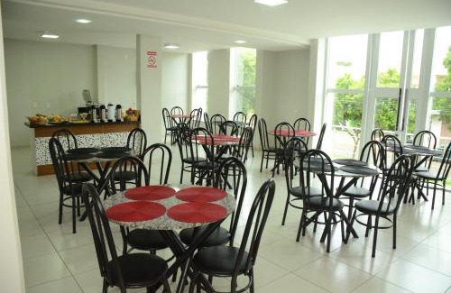 Catalao Hotel | Discover Hotel Flamboyant: Family-Friendly with Hot Tub