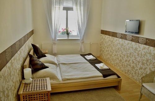 Slavkov u Brna Hotel | Delightful Family Stay at Hotel Florian - Rated 8.7/10