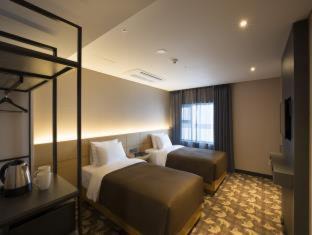 Jung-gu Hotel | Welcoming Hotel Foret Premier Nampo: Family-Friendly Stay